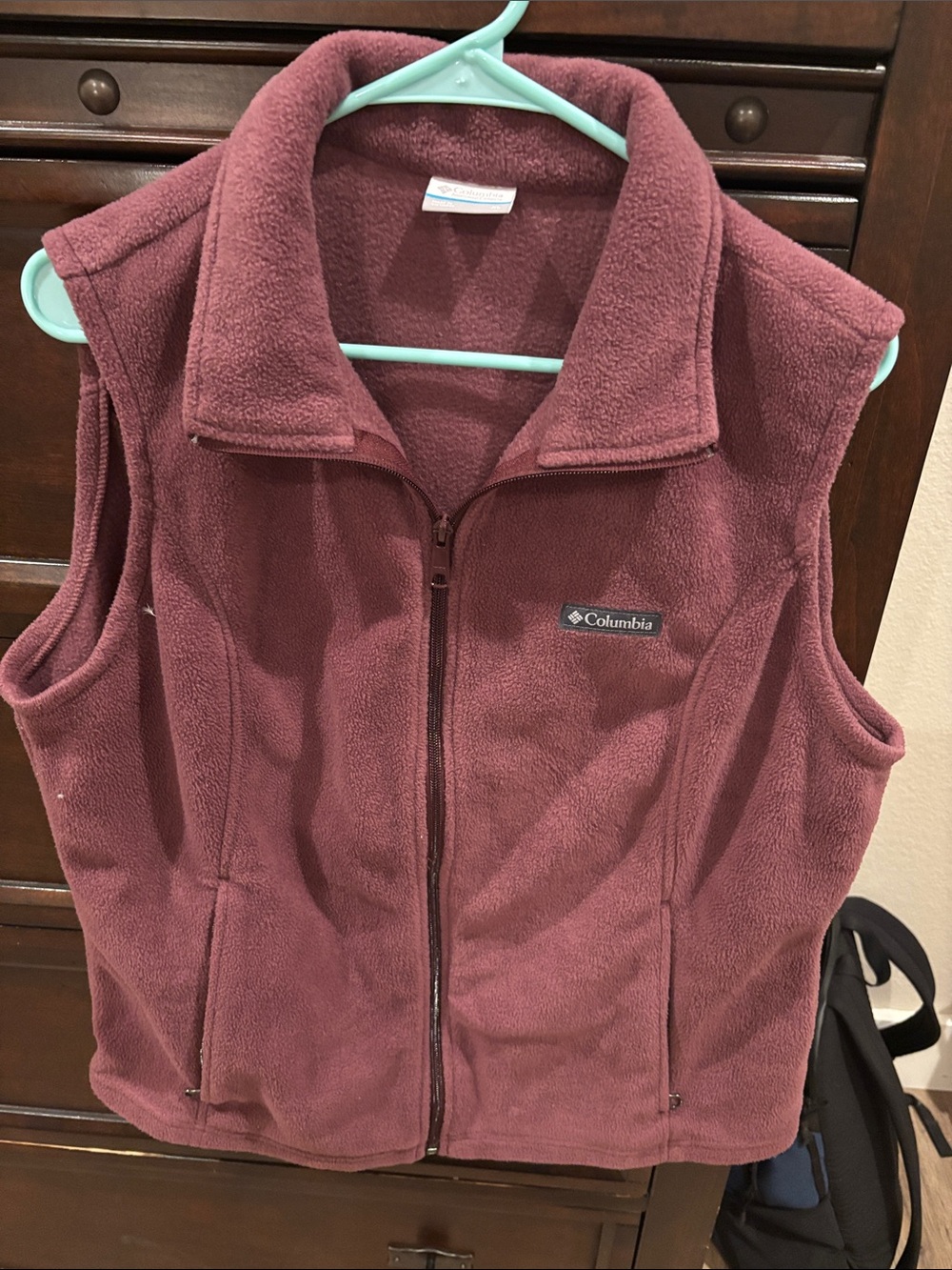 Columbia Women's Burgundy Fleece Vest - Full Zip